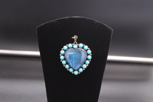 Heart Design Diamond Pendant with Gemstone
