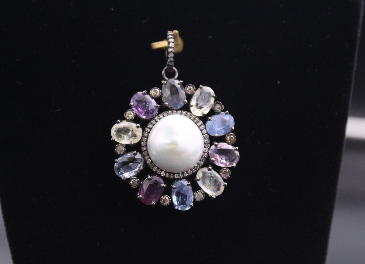 Flower Diamond With Gemstone Pendant
