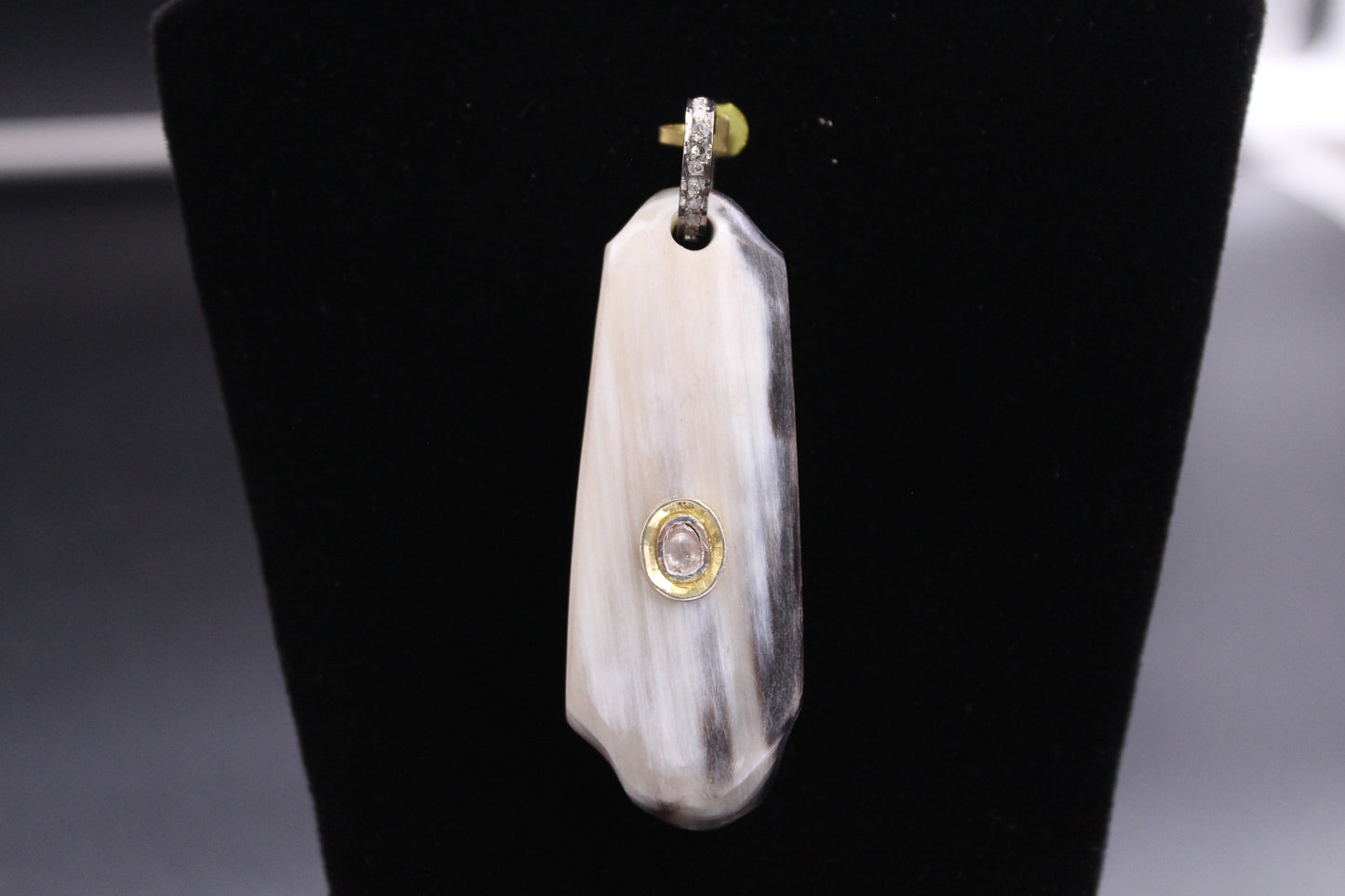 Bone Pendant with Diamond and Polki