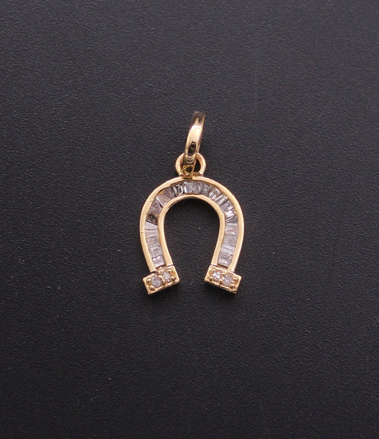 Gold Horse Shoe Diamond Pendant
