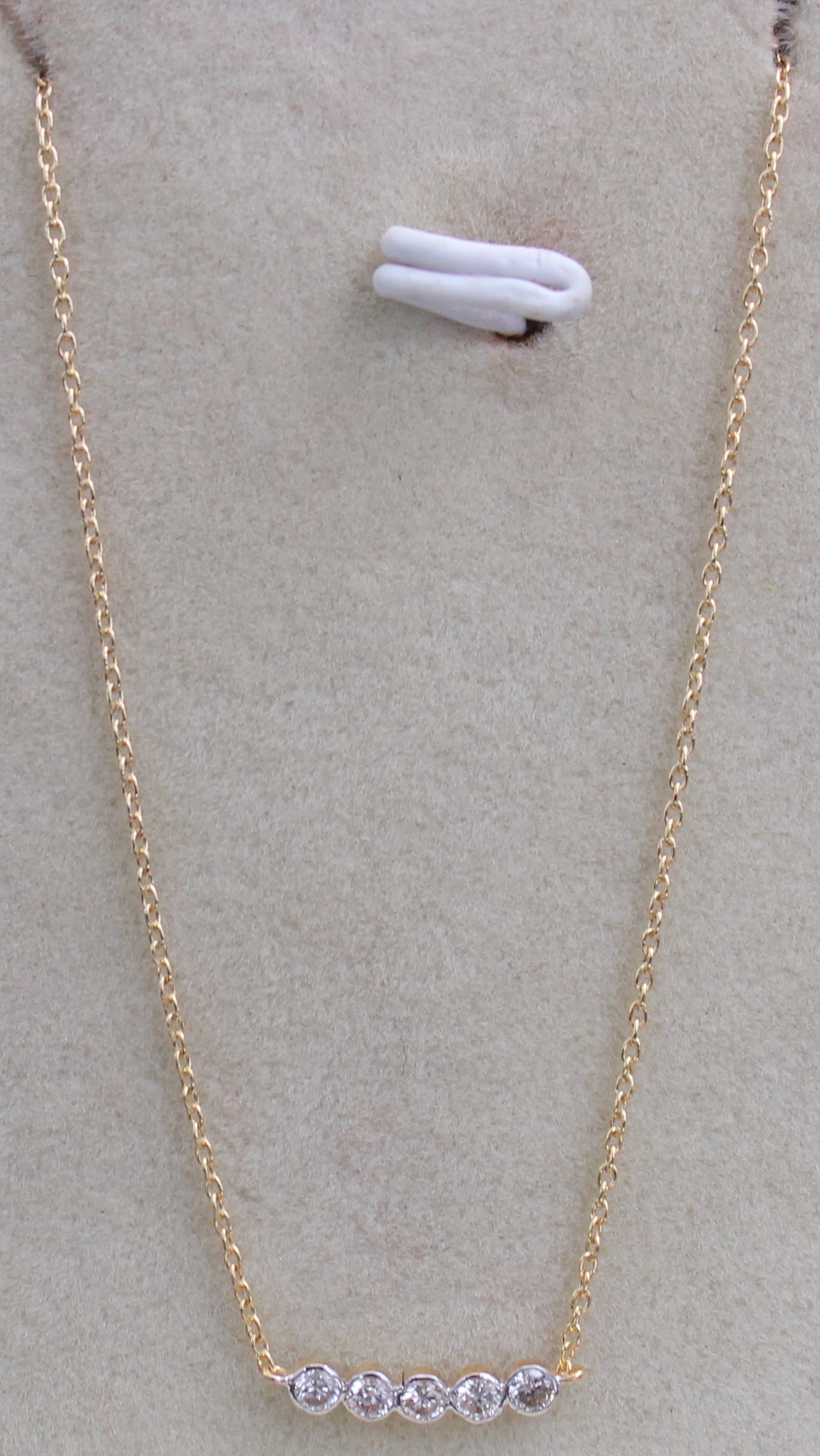 14 kt Gold 5 pcs Diamond Necklace