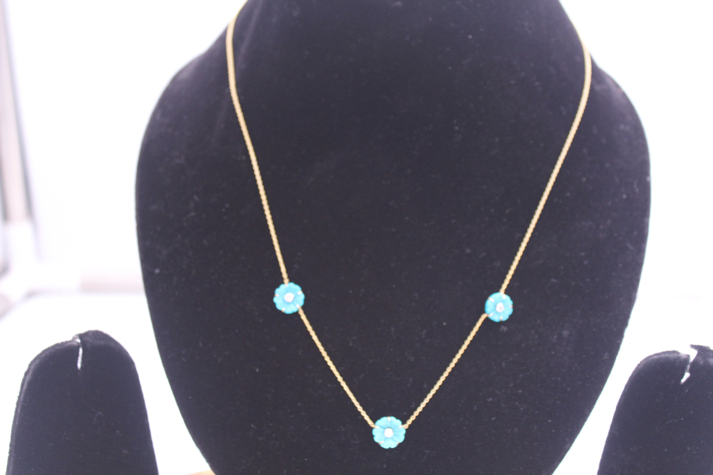 3 Diamond Flower Gold Chain in 14kt Gold