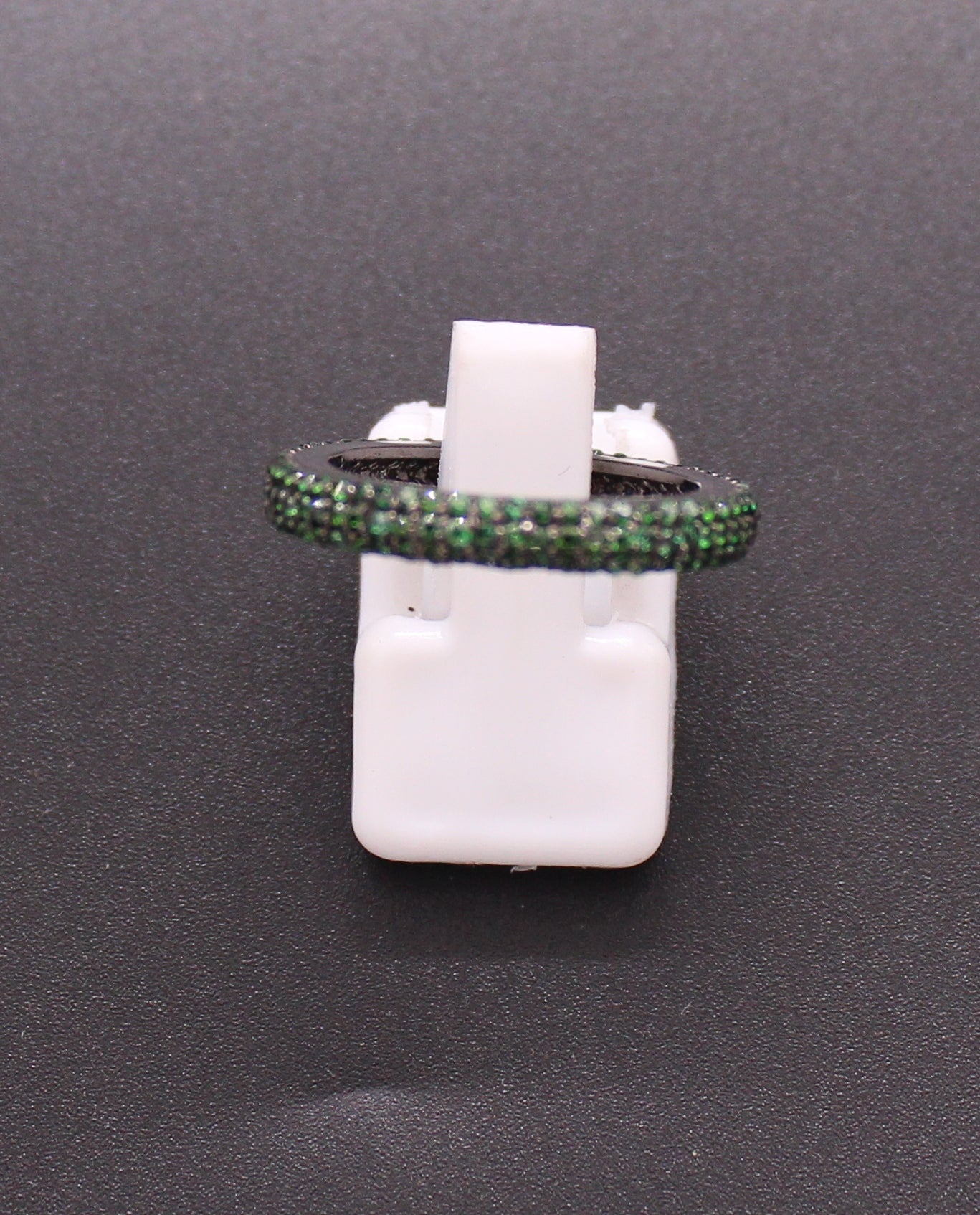 Round Zirconia Stone Ring