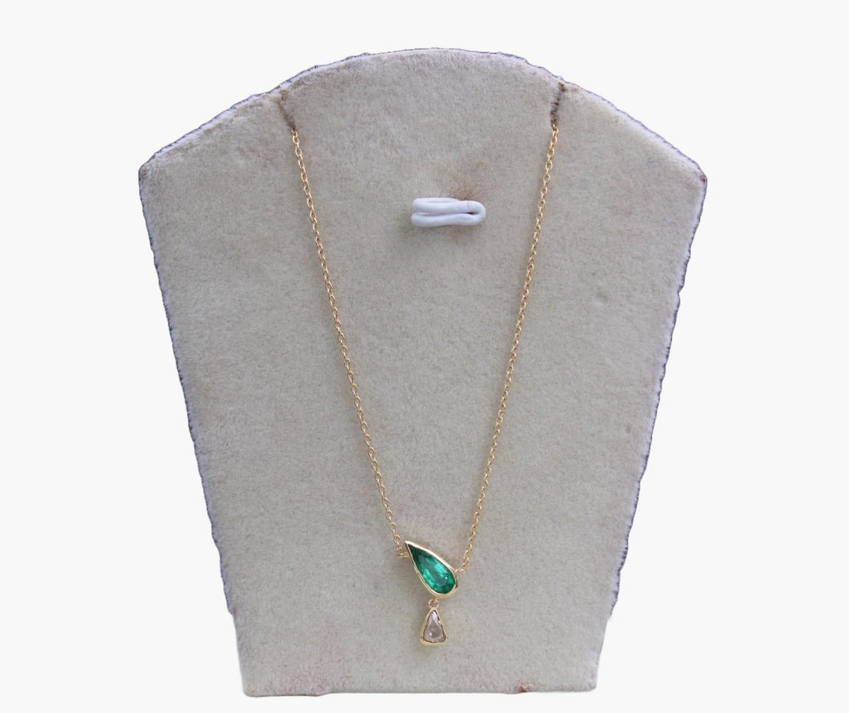 Gold Chain Diamond and Emerald