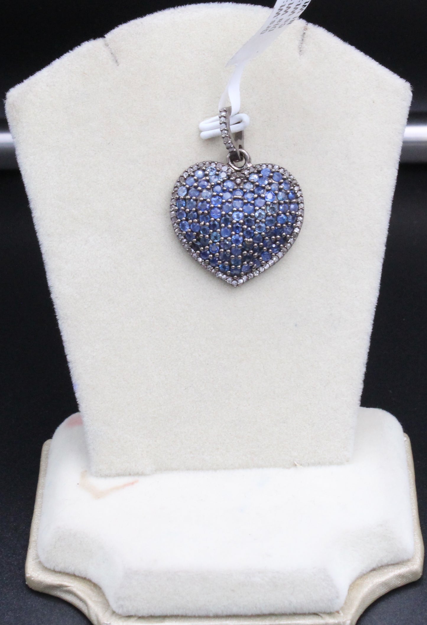 Heart Diamond & Blue Sapphire Pendant