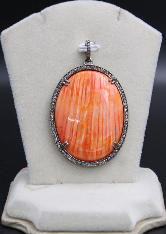 Surrounded Colour Stone Pendant With Diamond