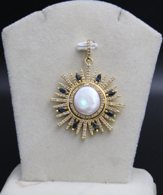 Sun Pendant Diamond With Gemstones