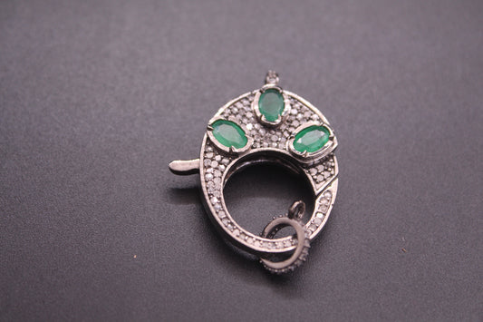 Diamond Clasp with Emerald