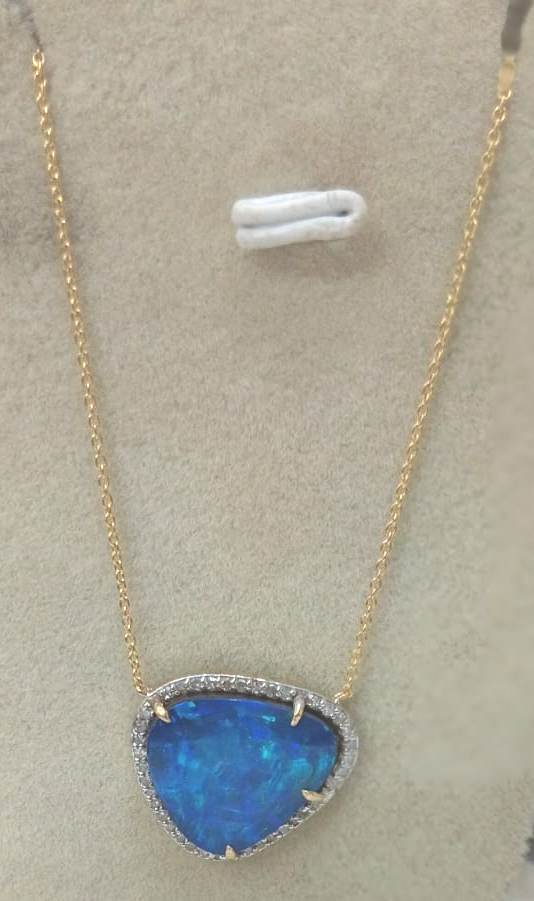 14 KT GOLD, DIAMOND AND OPAL CHAIN