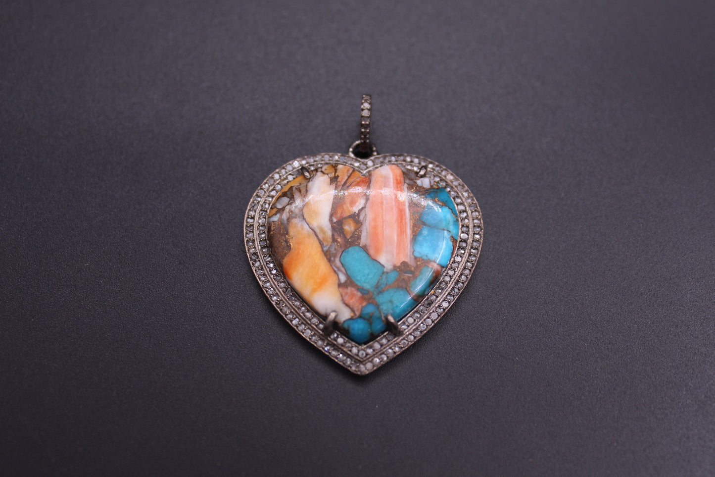 Double Layer Diamond Spiny oyster Pendant