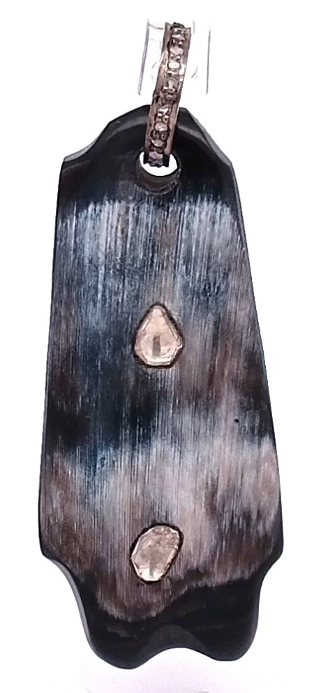 HORN POLKI DIAMOND PENDANT