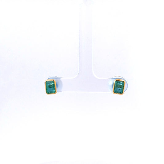 GOLD EMERALD EARRING