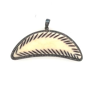 Leave Design Diamond with Stone Pendant